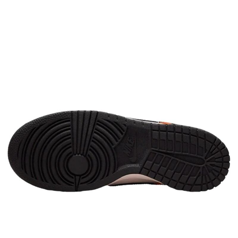 Dunk Low Halloween (2022)