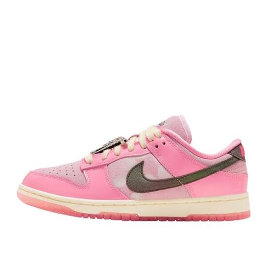 Zapatillas Dunk Low LX Barbie