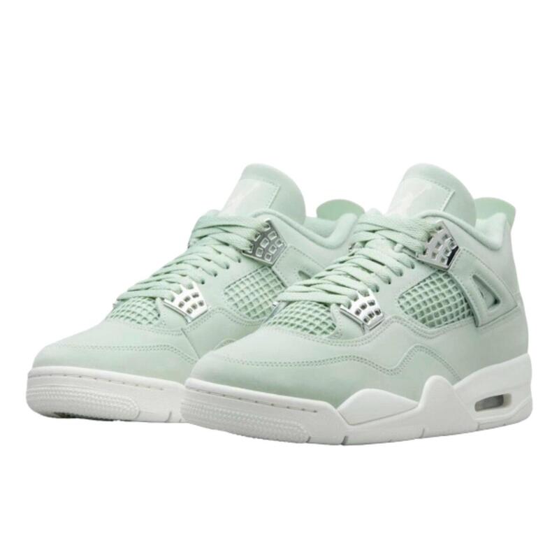 4 Retro Seafoam Sail