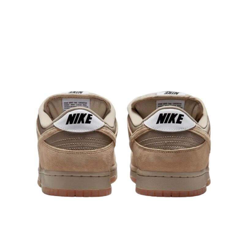 SB Dunk Low Pro B Parachute Beige
