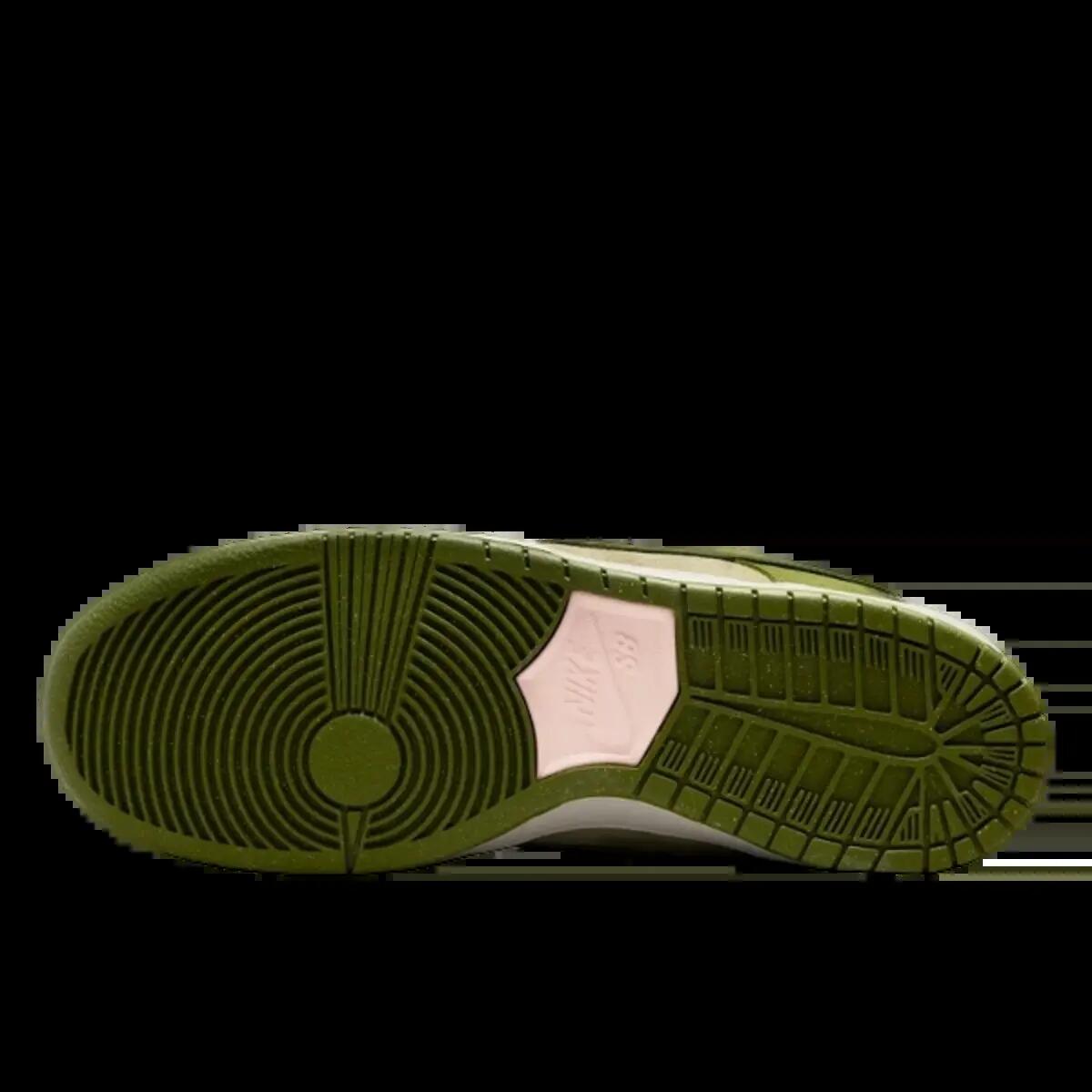 Shoes  SB Dunk Low Yuto Horigome Matcha 4/6