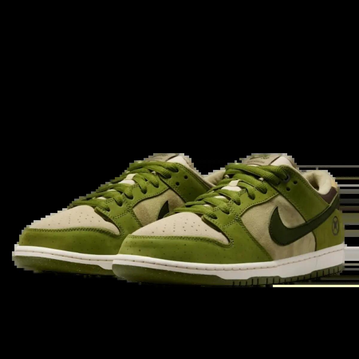 Shoes  SB Dunk Low Yuto Horigome Matcha 2/6