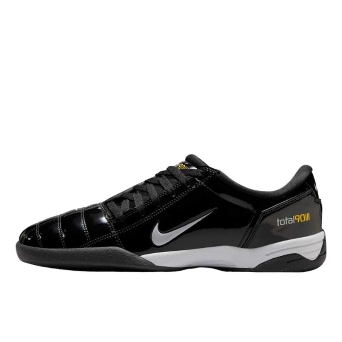 NIKE picture