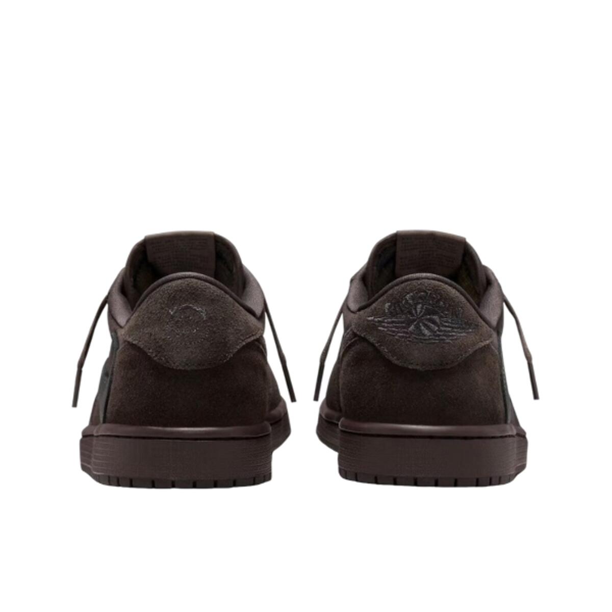 Schoenen  1 Retro Low OG SP Travis Scott Velvet Brown 3/4