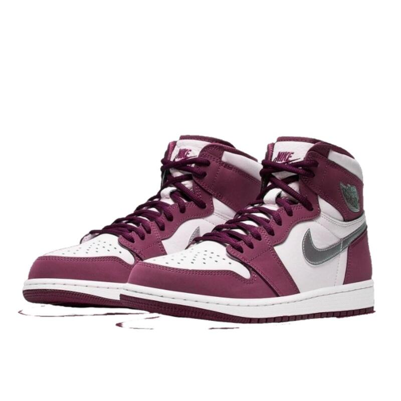 1 Retro High OG Bordeaux