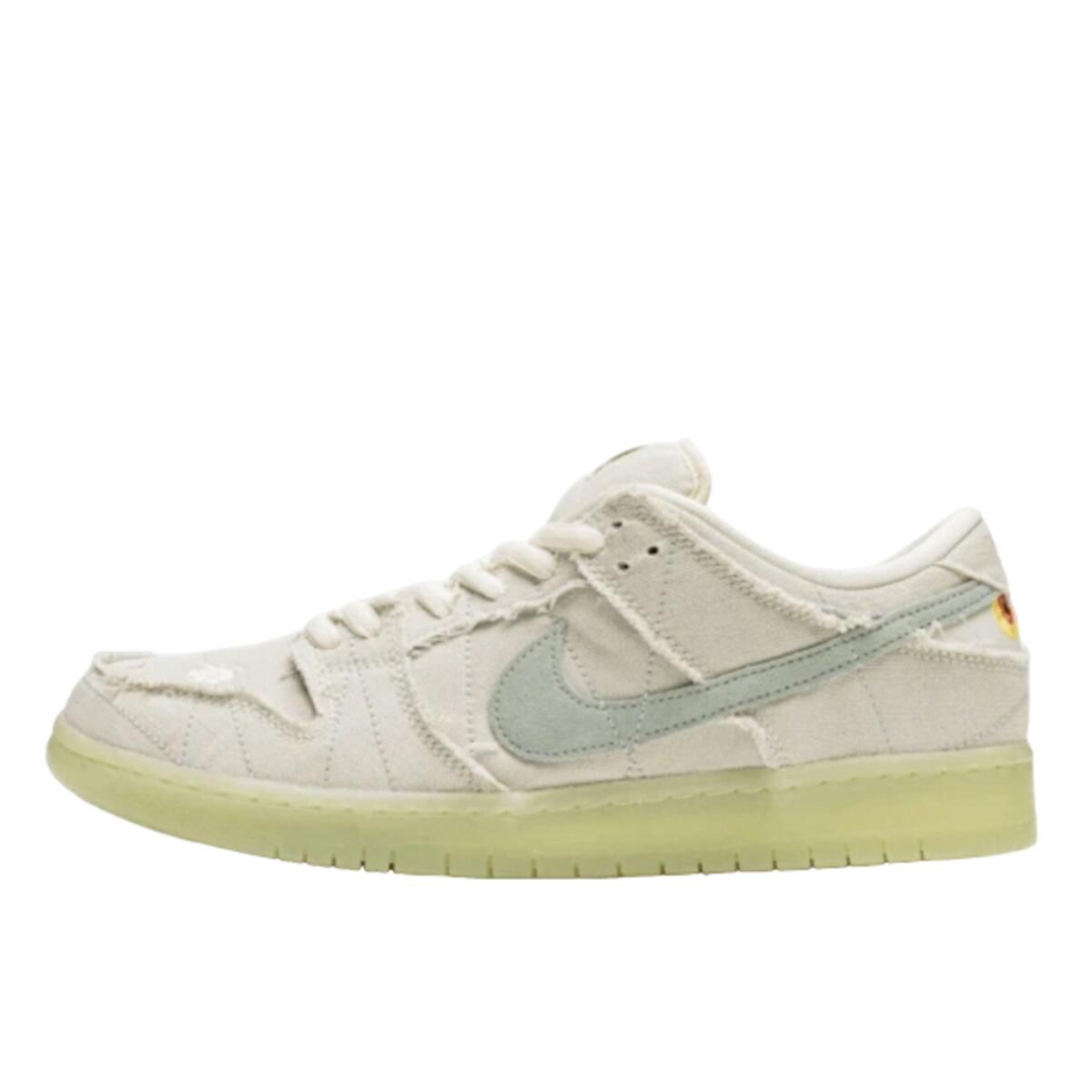 SB Dunk Low Mummy