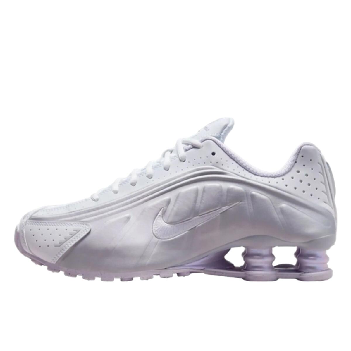 NIKE picture