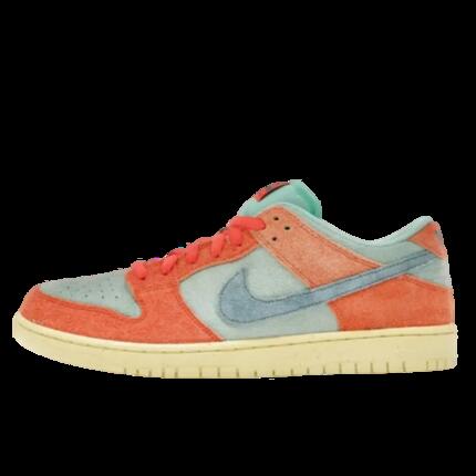 Nike SB Dunk Low Orange Emerald Rise