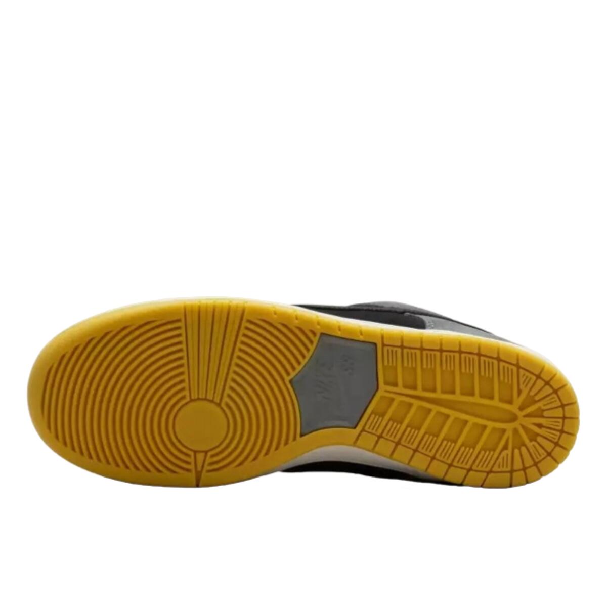 Schoenen  SB Dunk Low Dark Smoke Grey 4/6