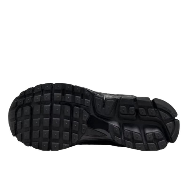 Zoom Vomero 5 Black Summit White