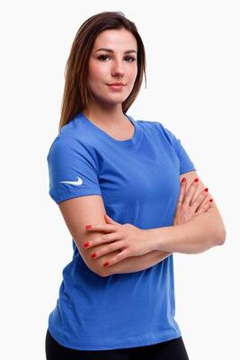 Nike dames t-shirt in koningsblauw met korte mouwen