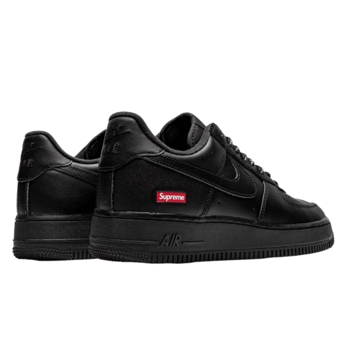 Chaussures  Air Force 1 Low Black Supreme 3/4