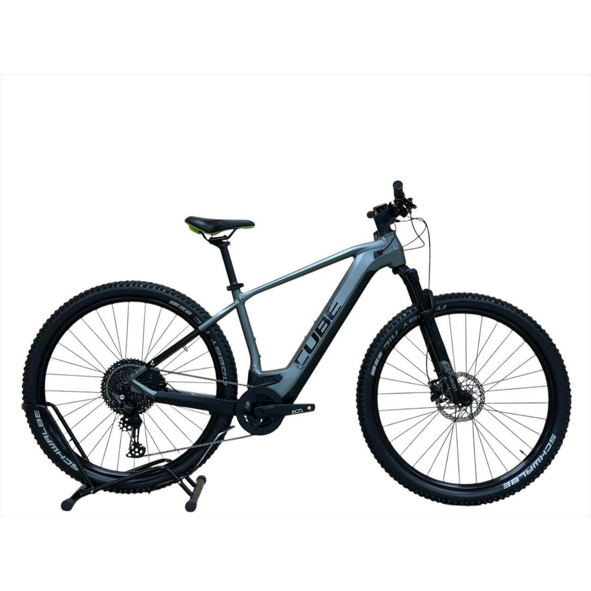 Segunda vida - Bicicletas de E-montanha Cube Reaction Hybrid Pro 625 - Como novo