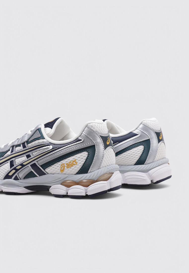 Chaussures Deportivas Asics GEL-NYC 2055 Argenté 4/5