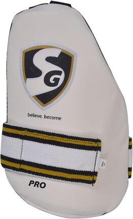 SG Pro LH Inner Thigh Pad | Material: Polyurethan (PU) | Für Männer & Jungen