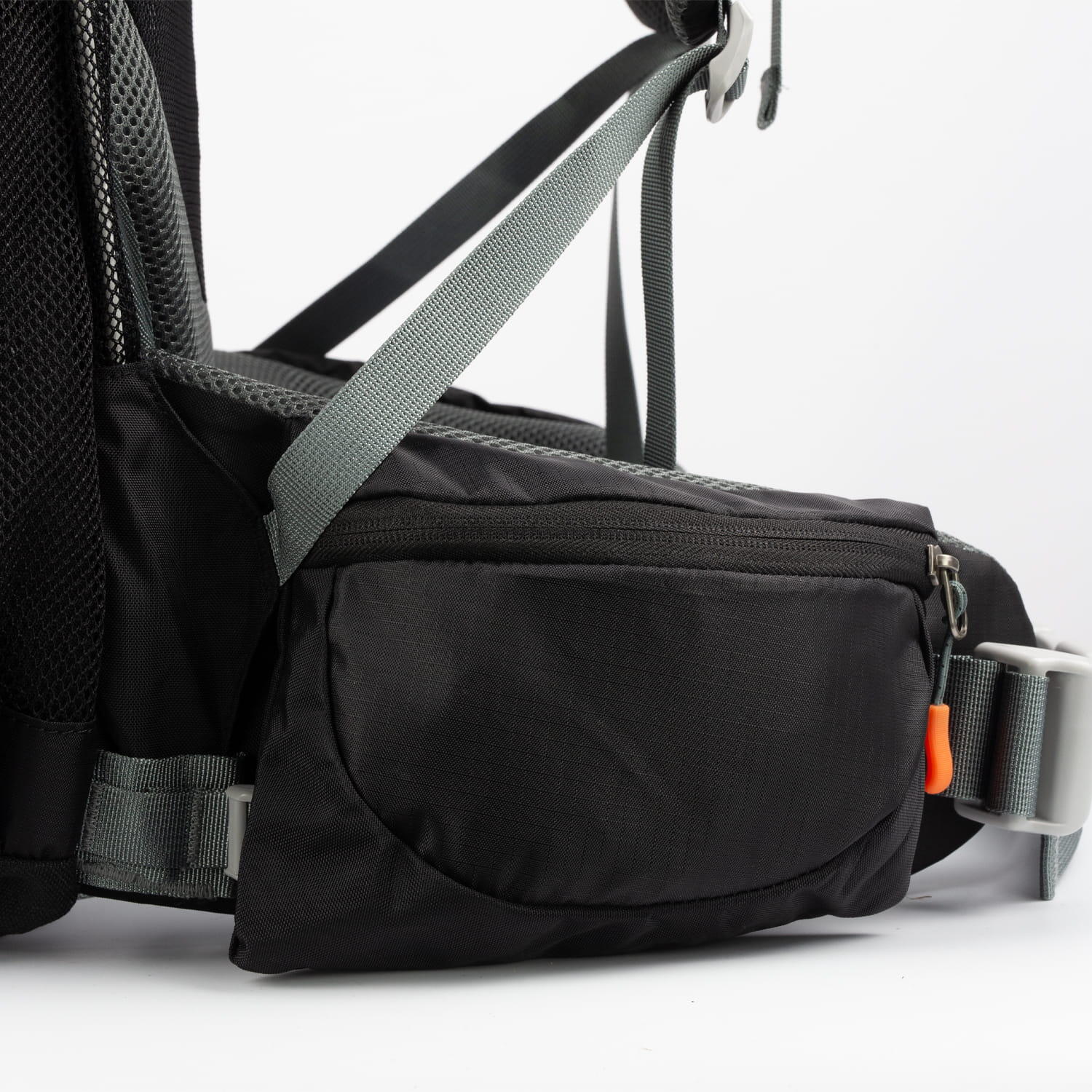 Plecak turystyczny Bergson Matterhorn1 70l 6/7