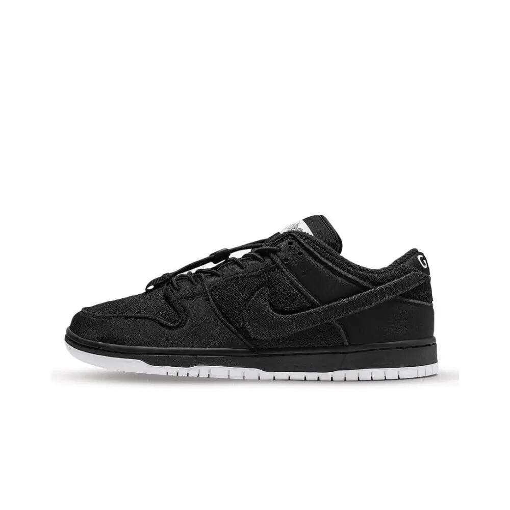 NIKE picture