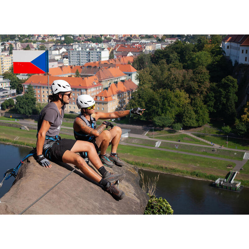 Nastavitelný prsní úvazek pro ferraty a horské lezení – EIGHT VARIO