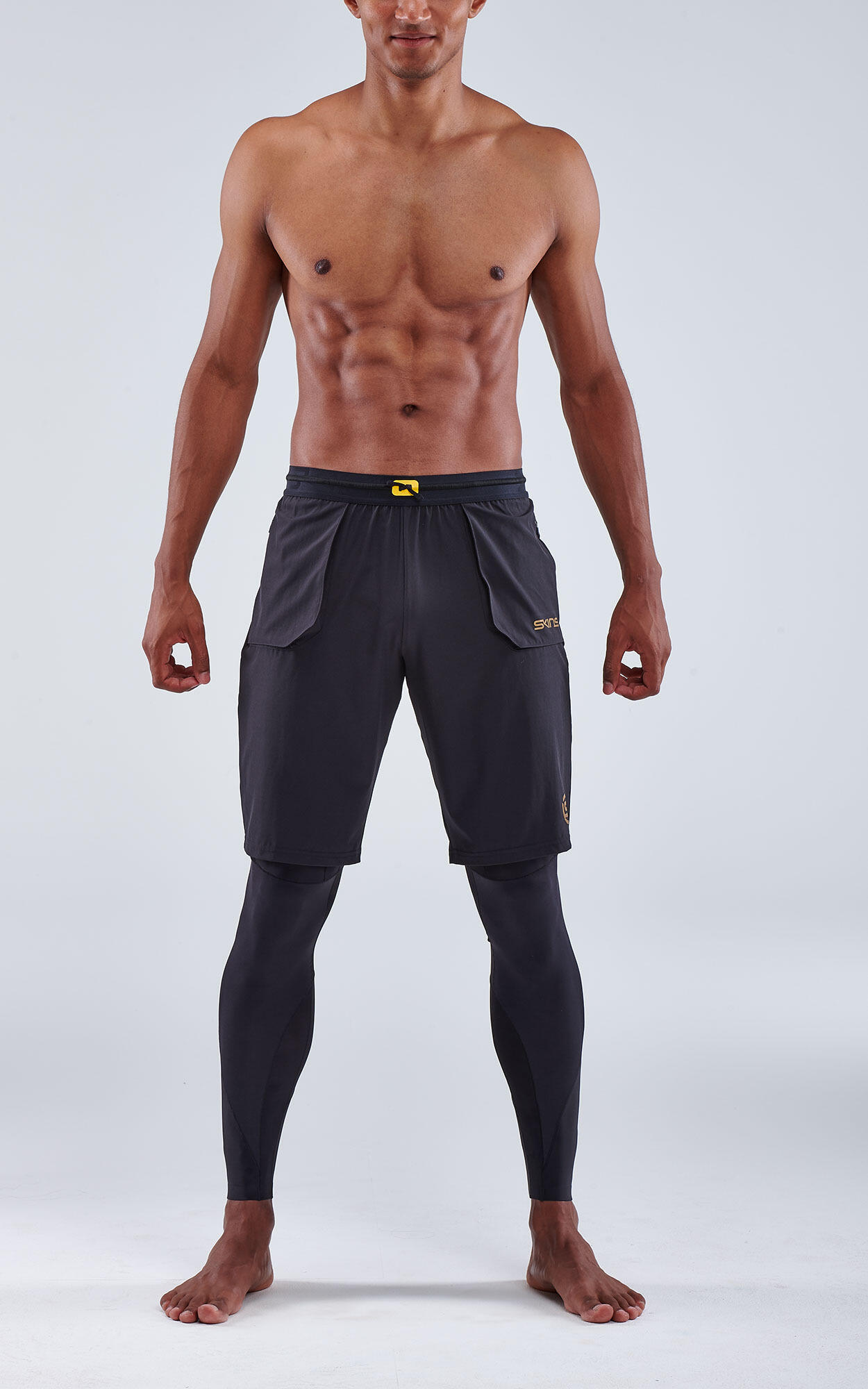 Skins Series-5 Travel & Recovery Mens Black Tight Shorts 3/5