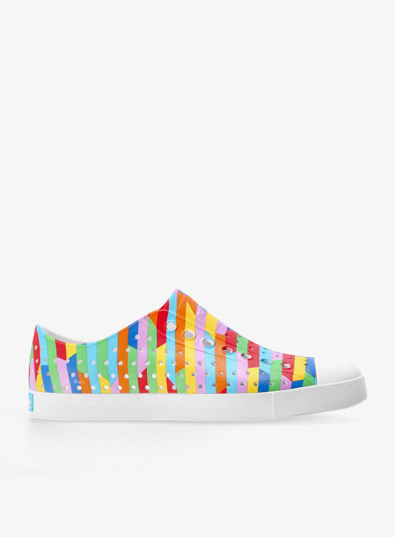 NATIVE SHOES picture