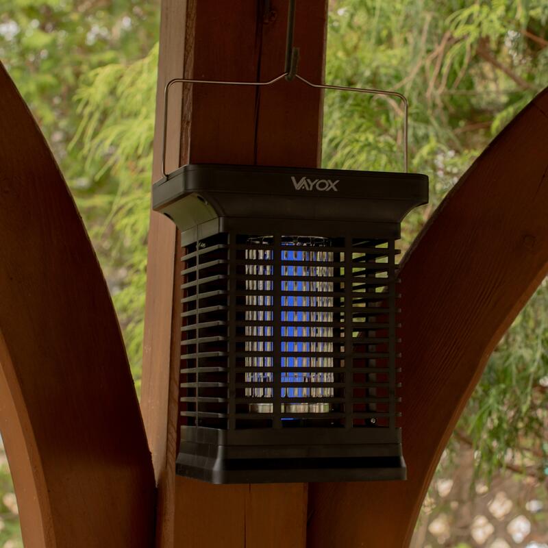 Lampă UV capcană pentru insecte VAYOX IKV-200 acumulator solară