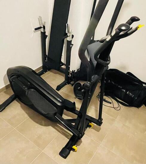Entre Particuliers - Vélo elliptique EL520B auto-alimenté et connecté
