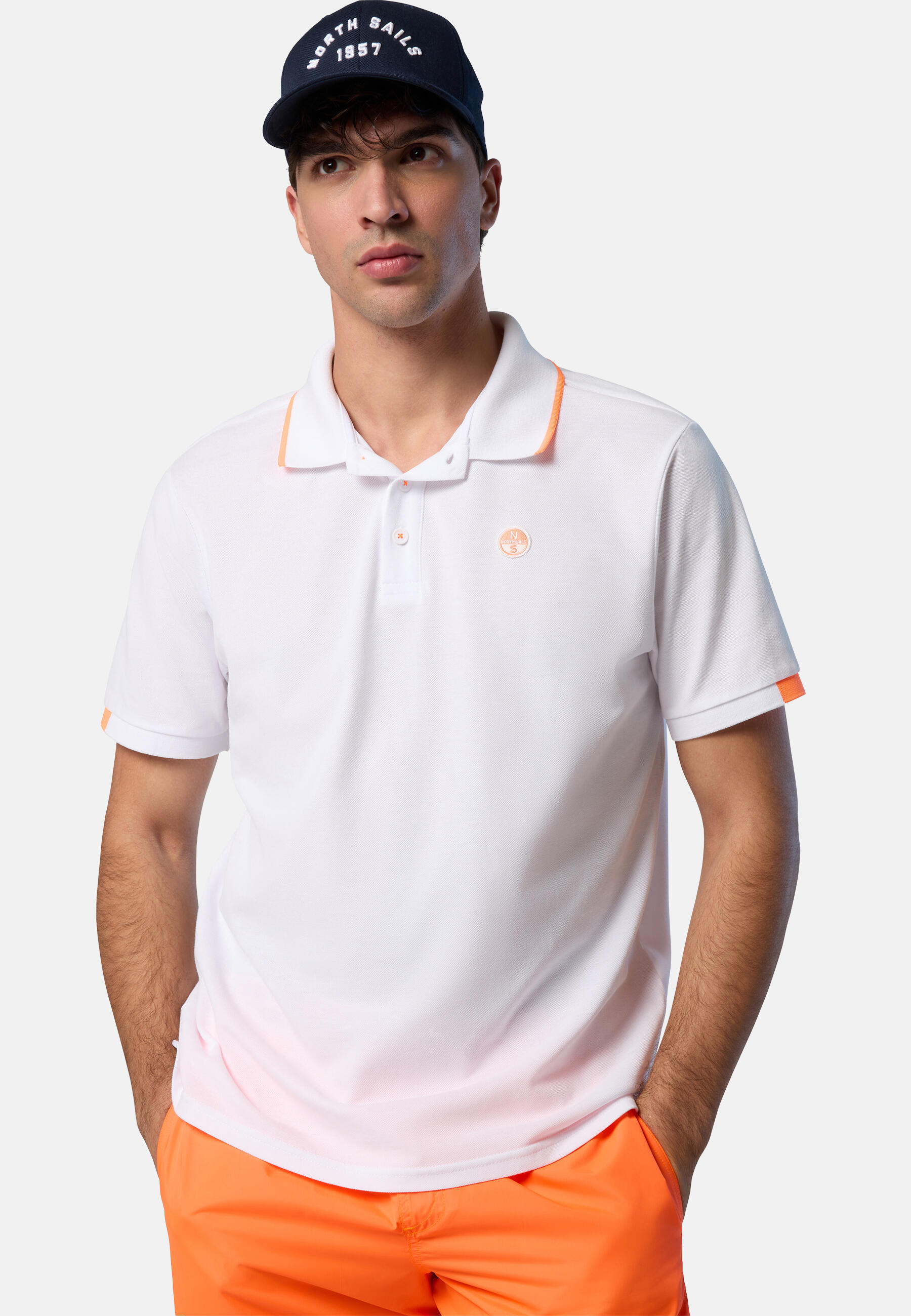 Polo con logo de neón para hombre 5/7