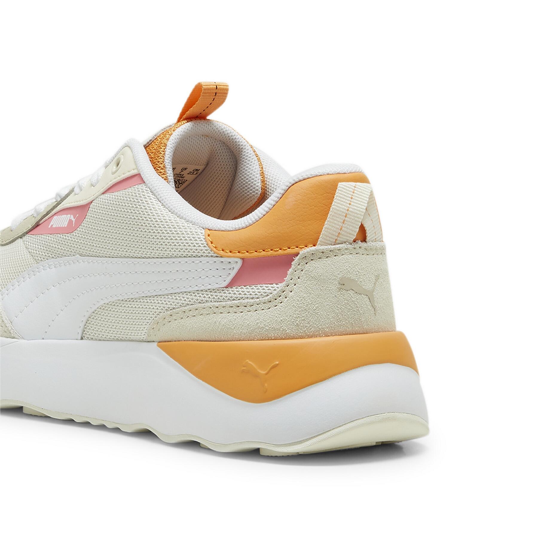 Buty sportowe damskie Puma Runtamed Platform 6/7