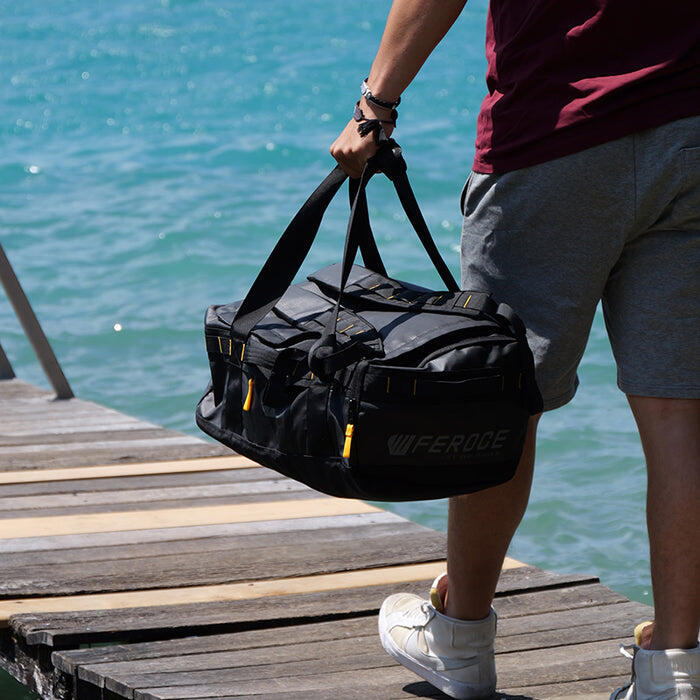 Mochila de viaje  40L negra Feroce 4/7