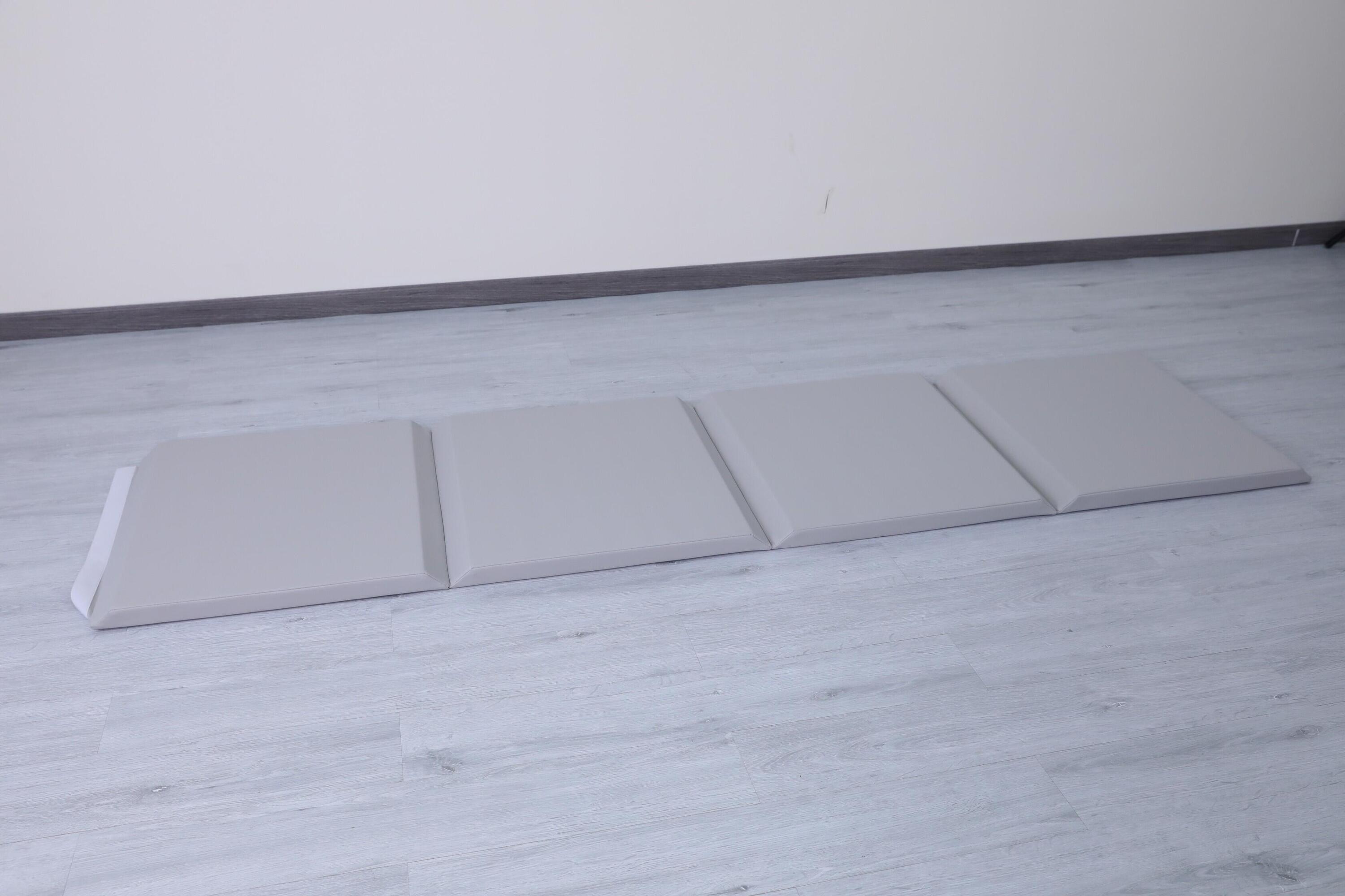 Materac gimnastyczny 2w1 240x60x4 cm czteroczęściowy 5/7