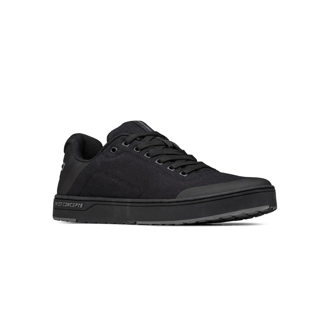 LIVEWIRE Shoes - Black