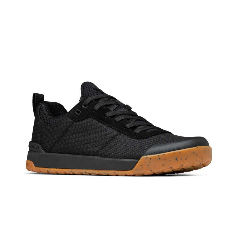 ACCOMPLICE CLIP Shoes - Black