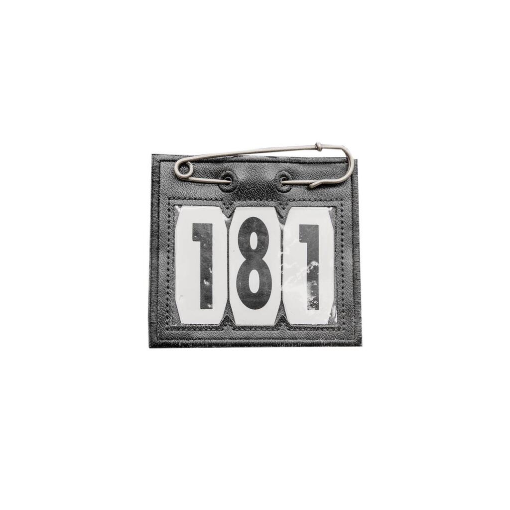 Head number PVC with safety pin black