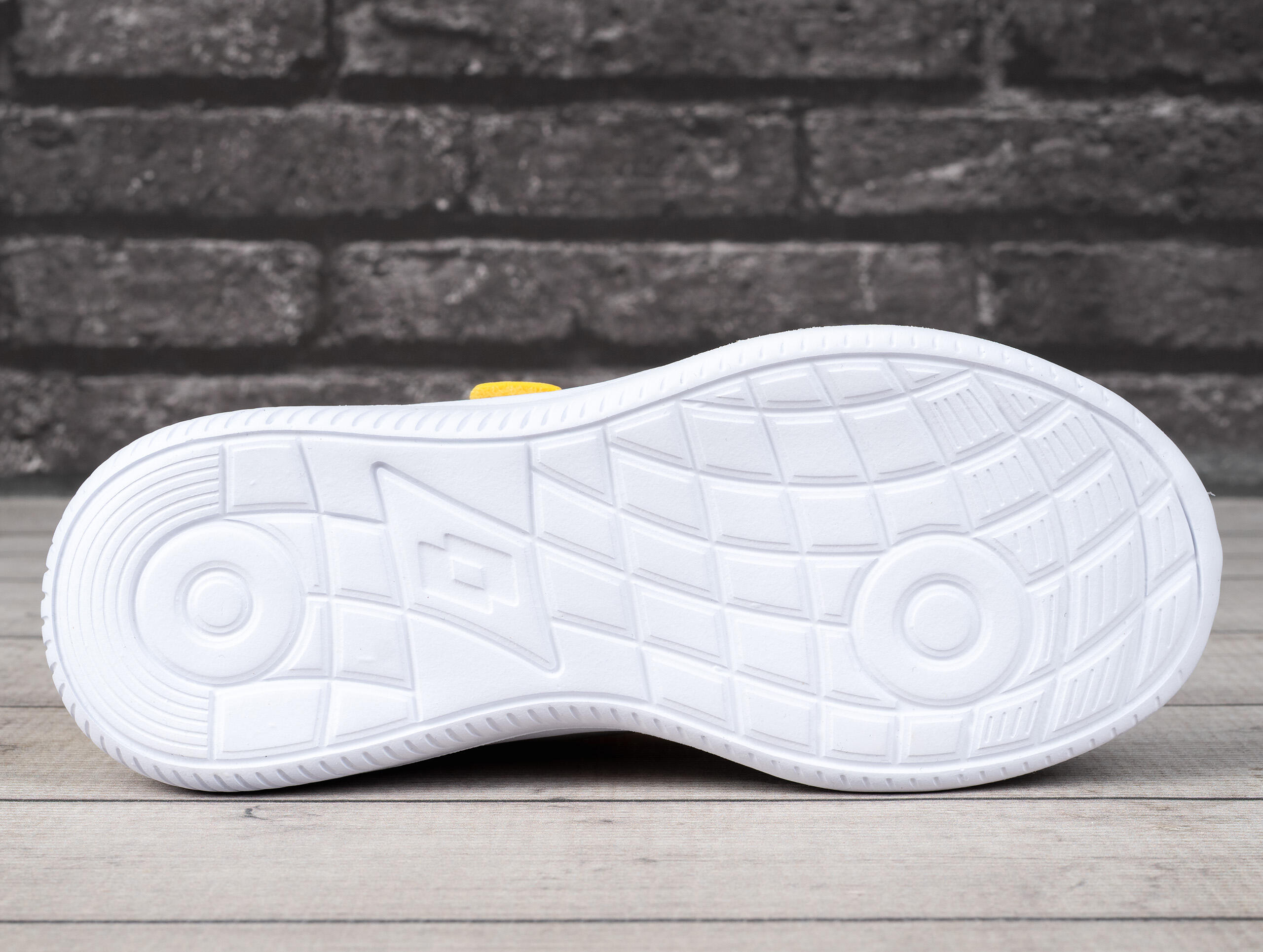 Buty chłopięce sportowe na rzep Lotto RITMO 5/7