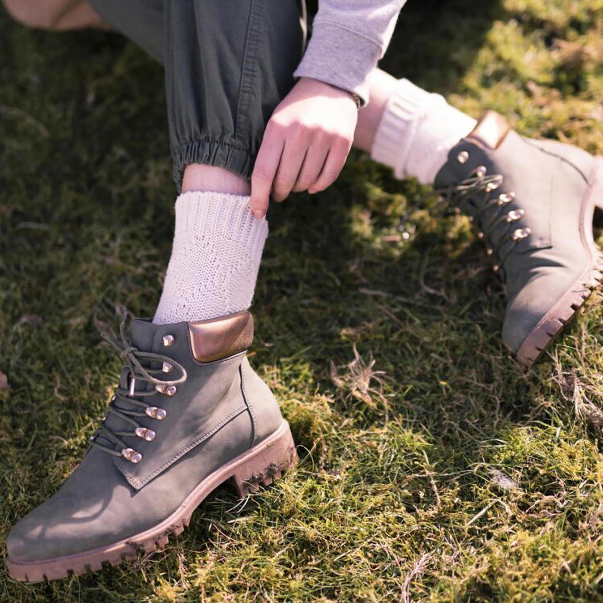 Ladies 4 Pack Wool Boot Socks | Casual Cable Knit Socks for Winter 4/6