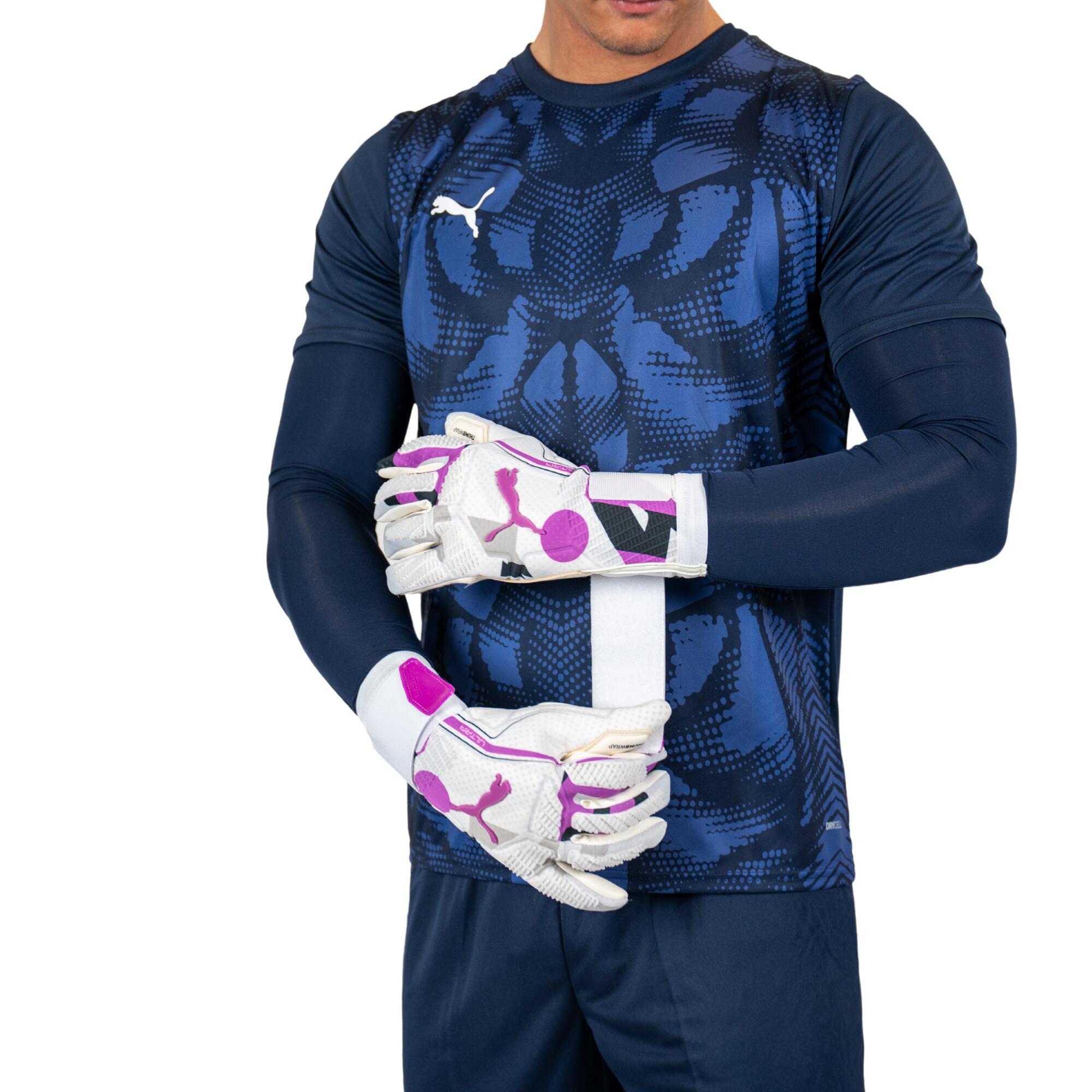 ULTRA Ultimate FOREVER Hybrid Football Go PUMA White Pure Magenta Black Purple 4/5