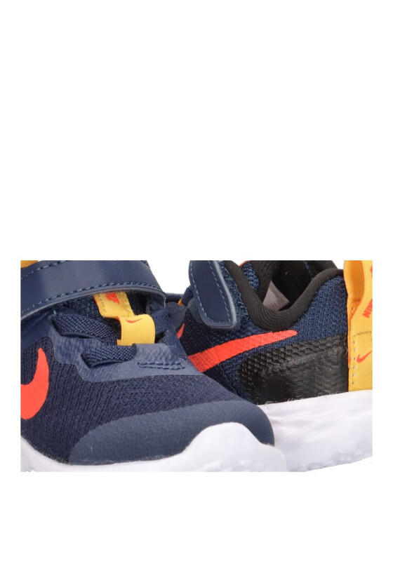 Zapatillas NIKE  Revolution 6. Azul 6/6