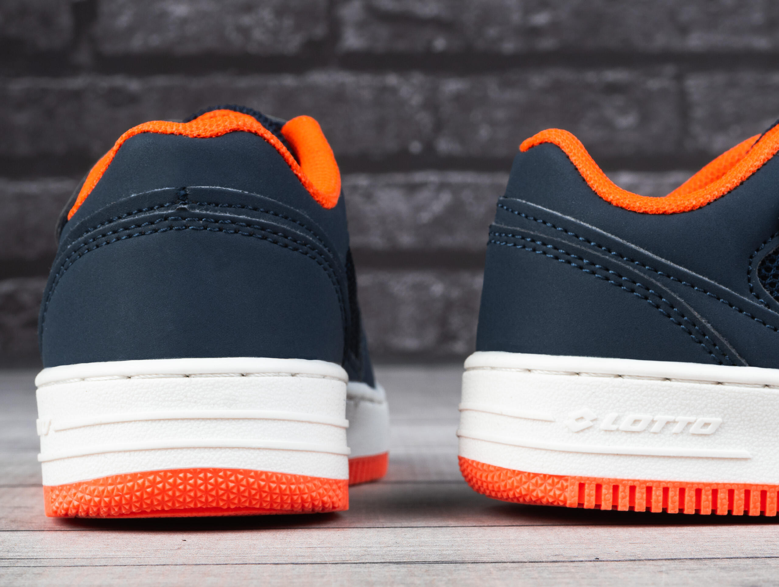 Buty sportowe chłopięce Lotto  FLUGO K 4/7