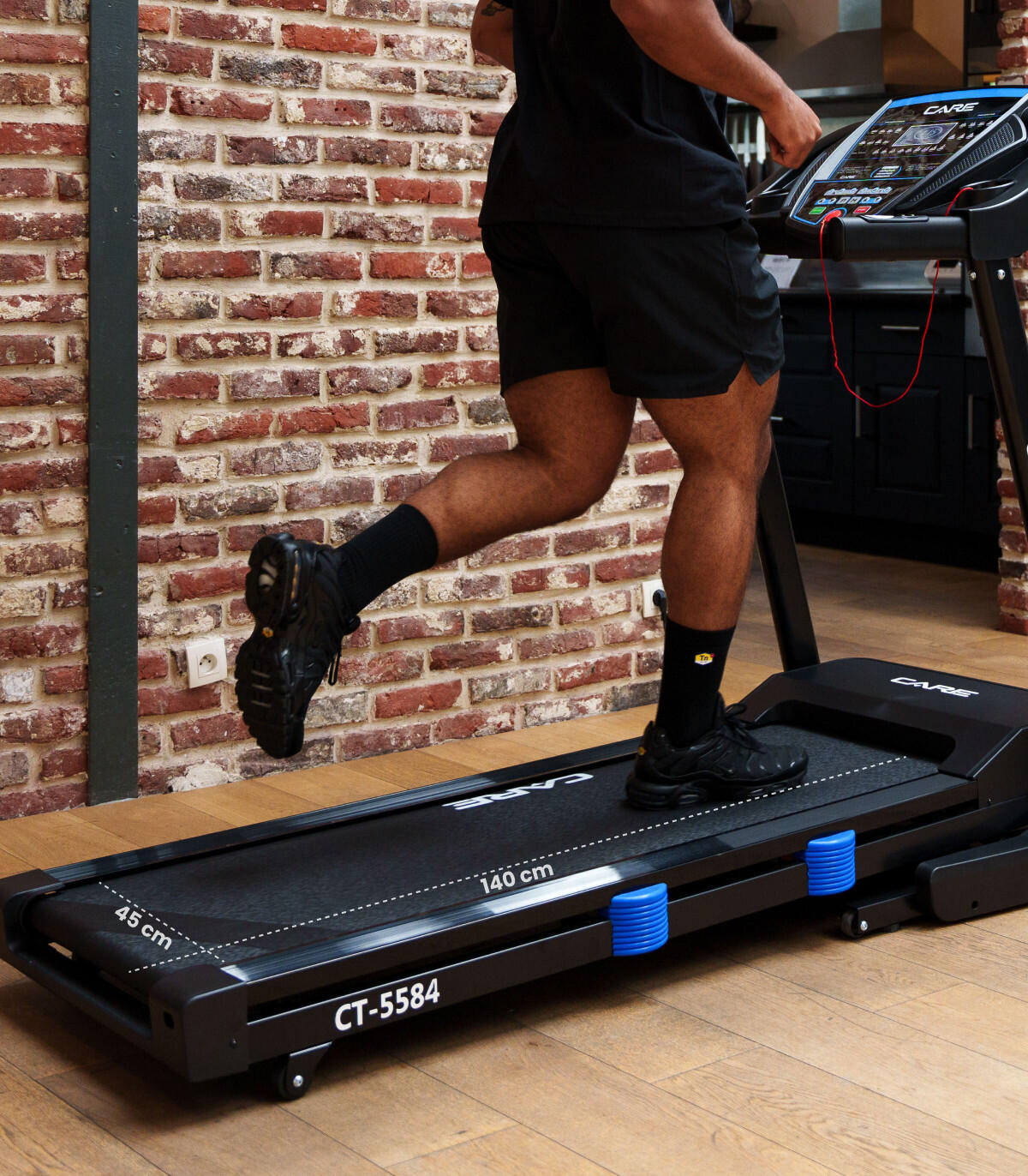 Tapis de course Connecté CARE - CT-5584-3 - 18km/h - Kinomap 5/8