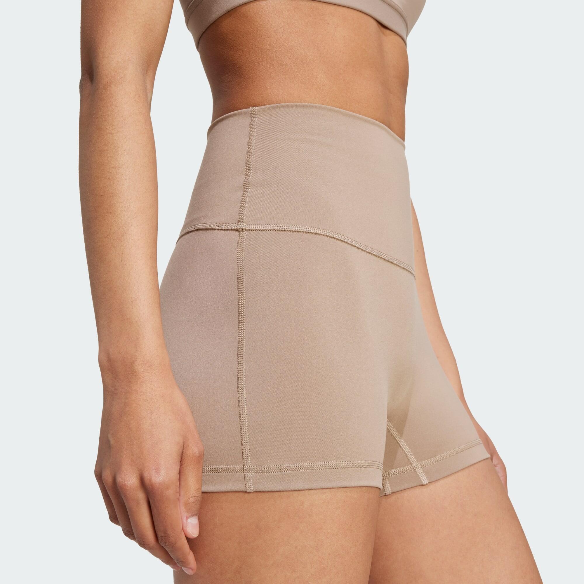All-Me Sculpt Booty Short Leggings 5/5