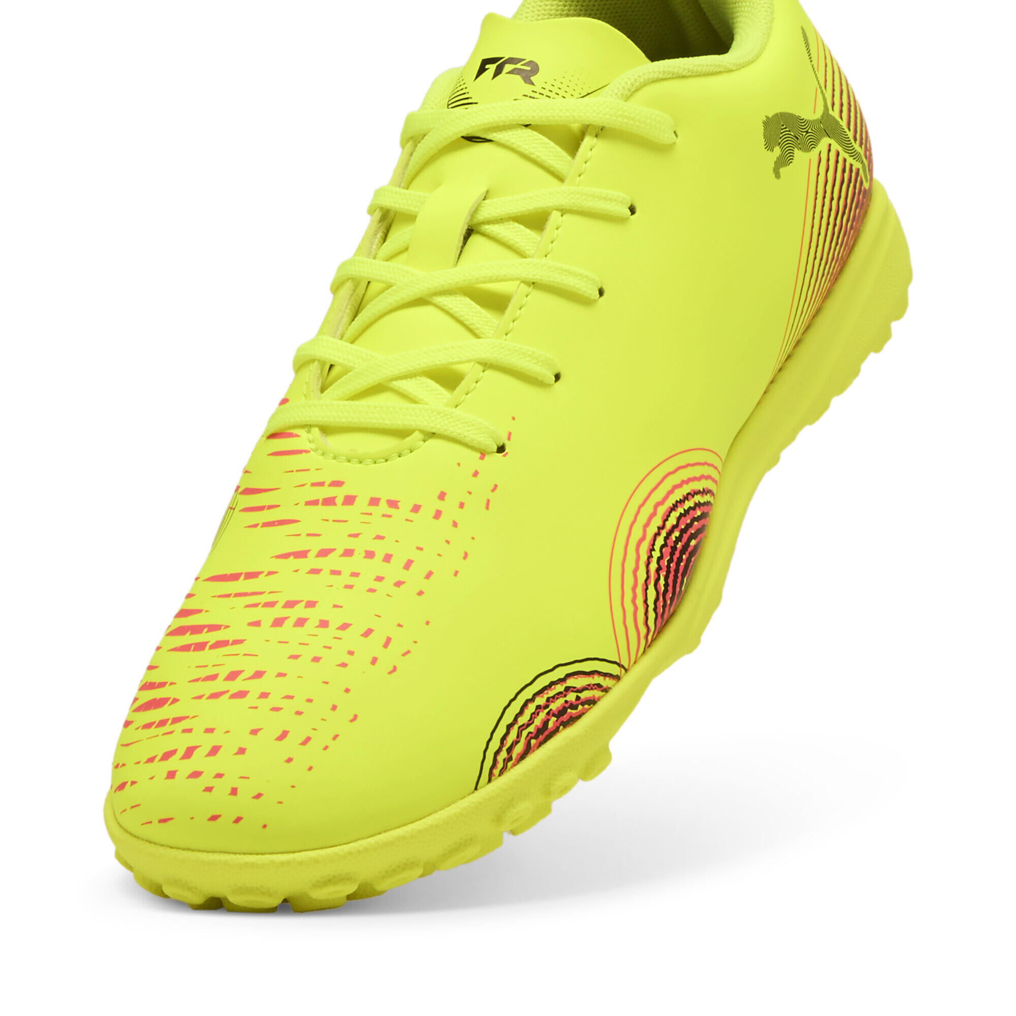 Scarpe da calcio FUTURE 8 PLAY TT per ragazzi PUMA 6/7