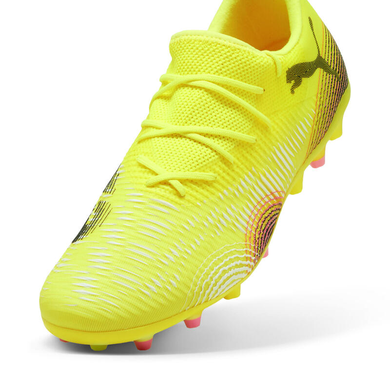 Buty piłkarskie FUTURE 8 MATCH MG niskie PUMA Yellow Alert Black Sun Struck Pink