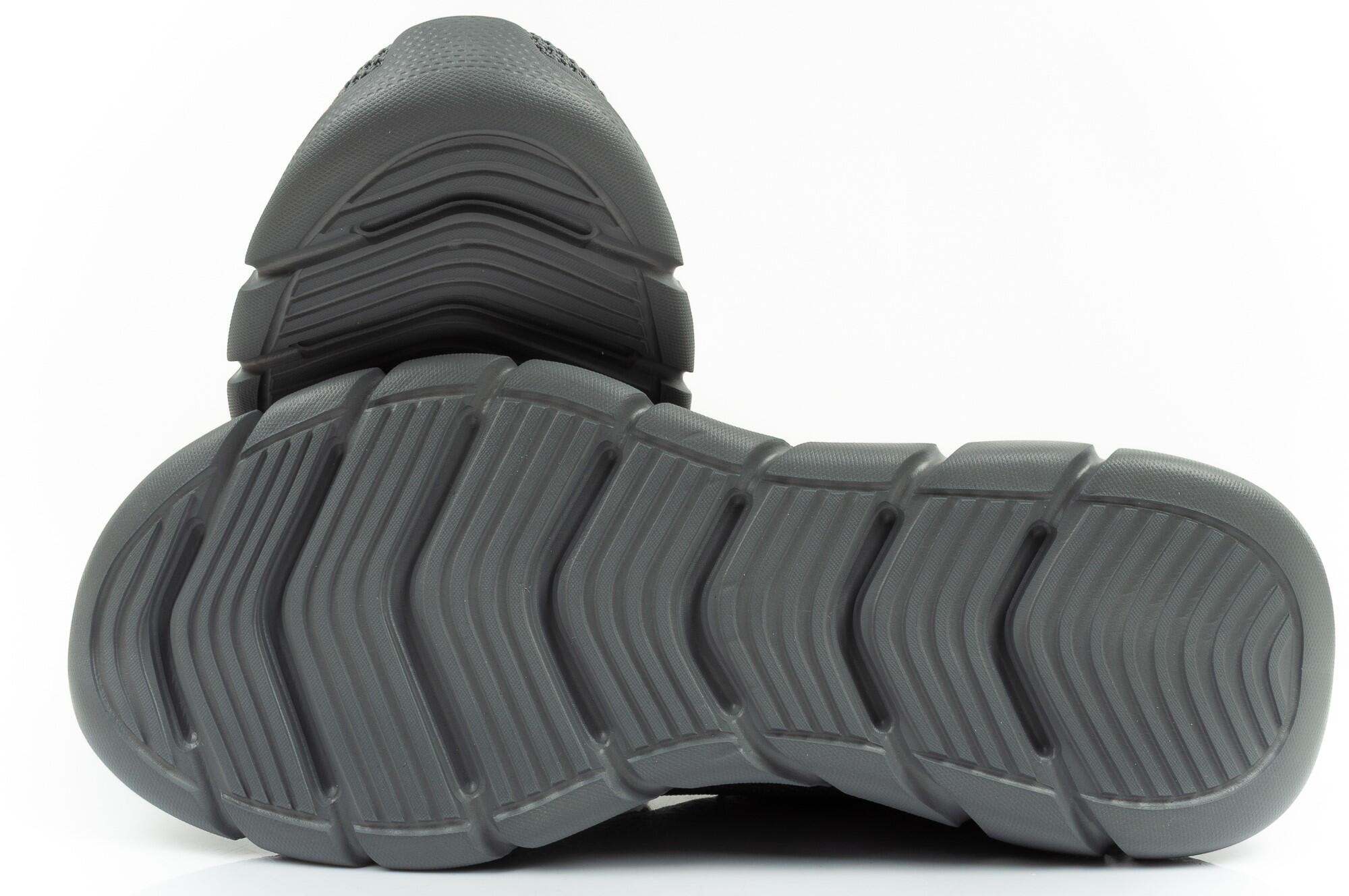 Sapatos desportivos para homem Skechers Bobs B Flex Chill Edge 6/7