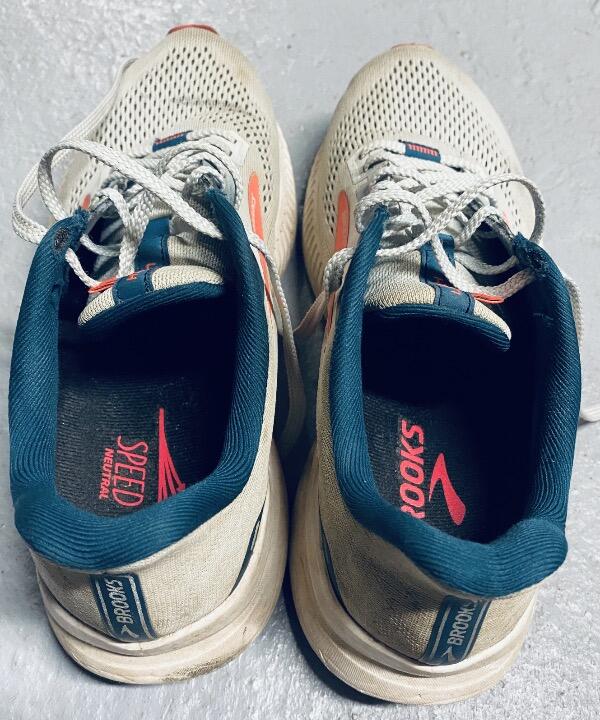 Entre Particuliers - Baskets Brooks 2/5