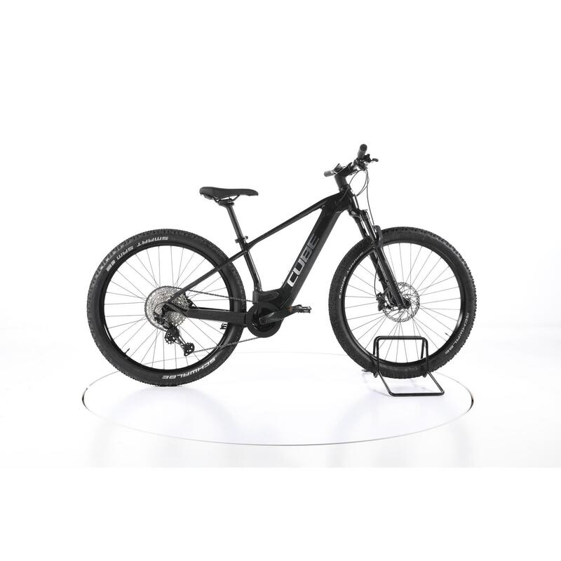 Ristrutturato - Cube Reaction Hybrid Race Electric bike 2022 - Molto bene      1979.- 3 107.- -36%     *Dal 29.04.2025 al 31.05.2025  CUBO Ristrutturato - Cube Reaction Hybrid Race Electric bike 2022 - Molto beneVenduto e spedito da Rebike  