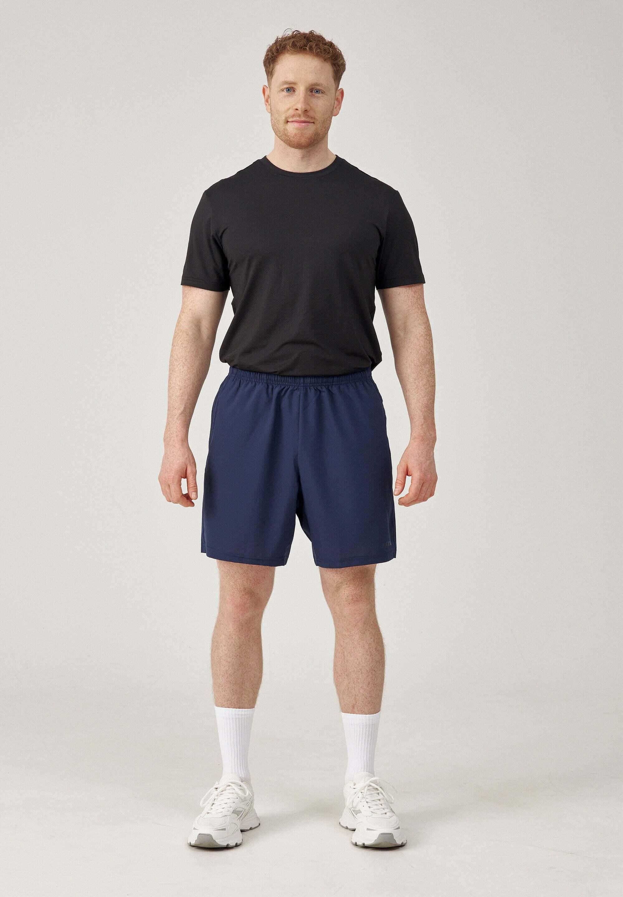 KURZE SPORTHOSE HERREN 2/6