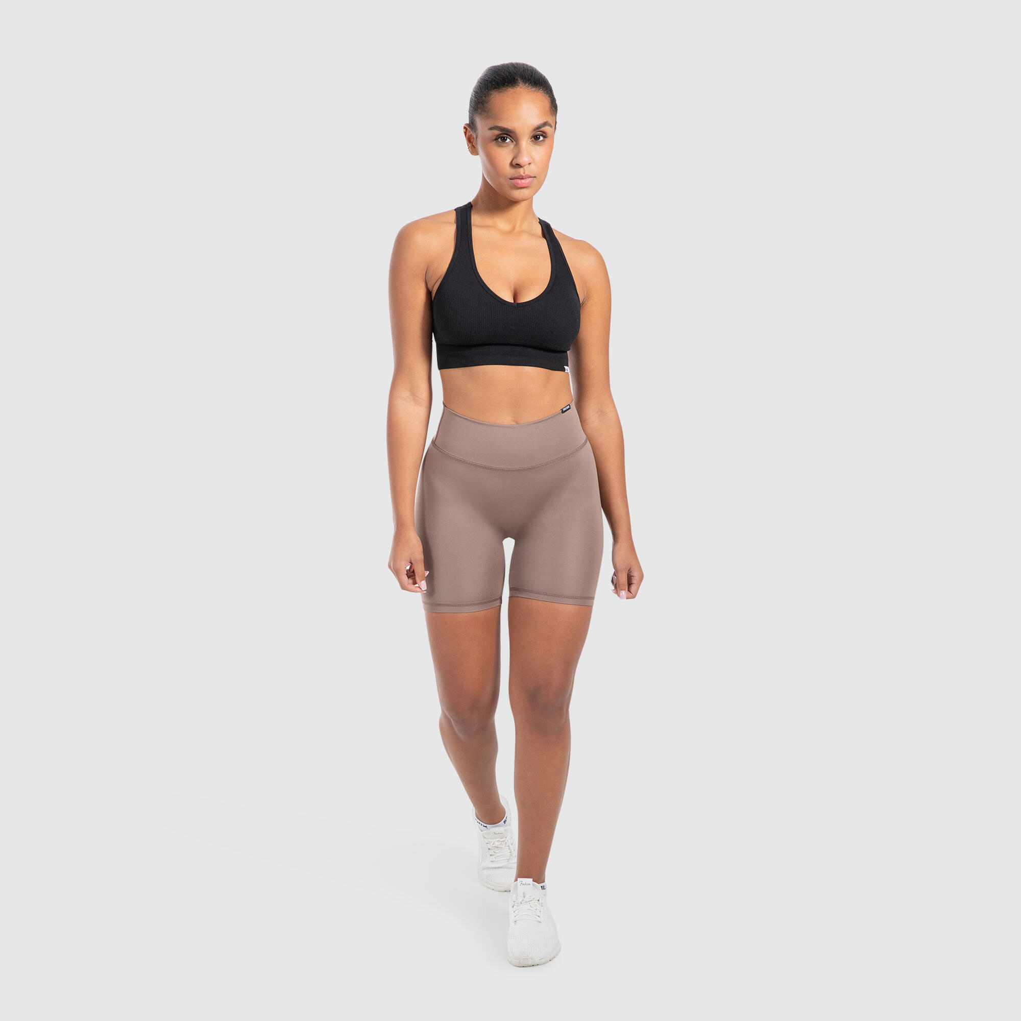 Damen Shorts Jule Braun 3/6