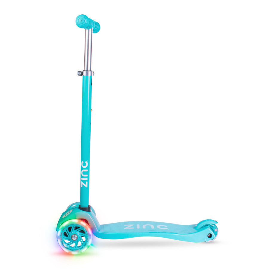 Zinc Three Wheeled Light Up Star Scooter - Blue 2/5