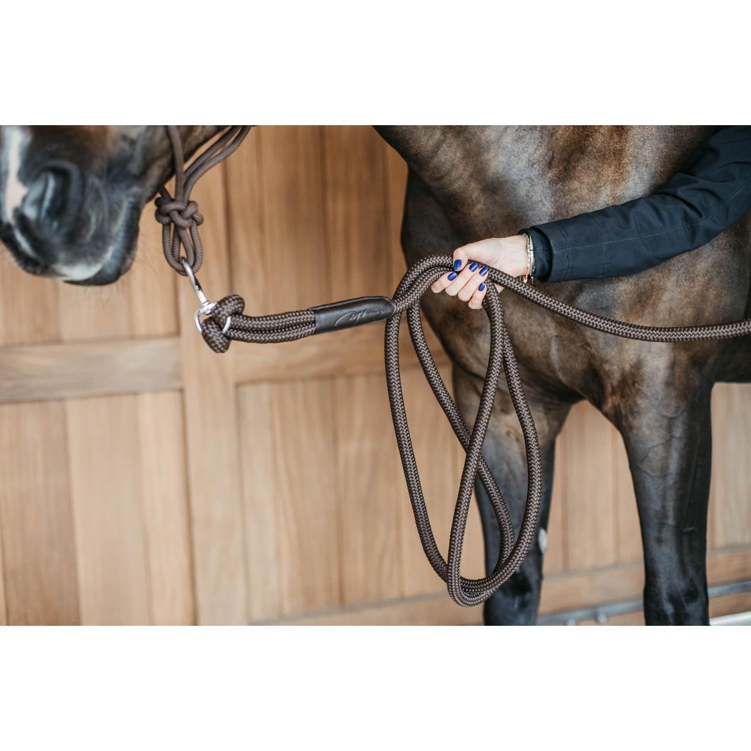 KENTUCKY HORSEWEAR Halstertouw Buffelleer - 370 cm - Bruin