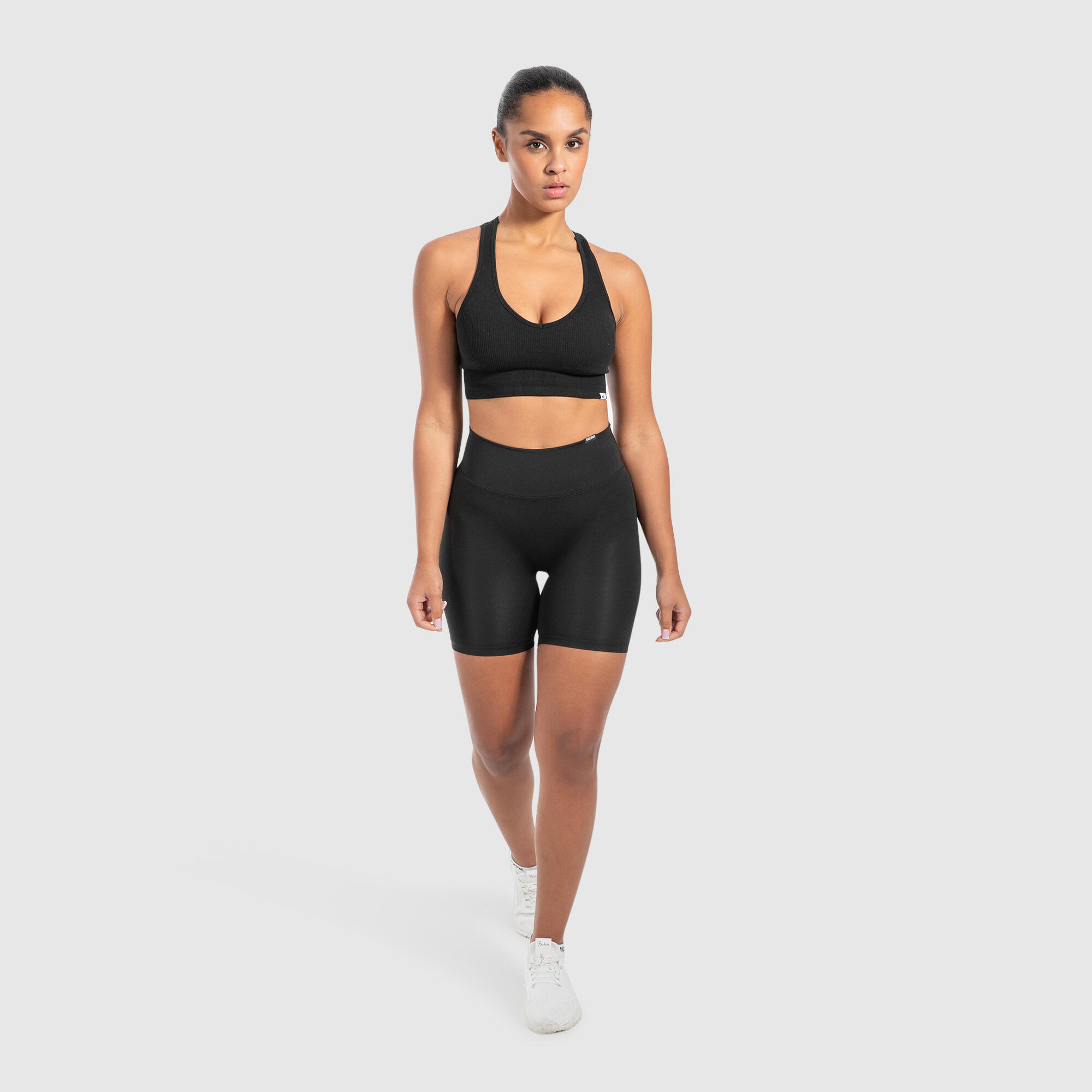Damen Shorts Jule Schwarz 3/6